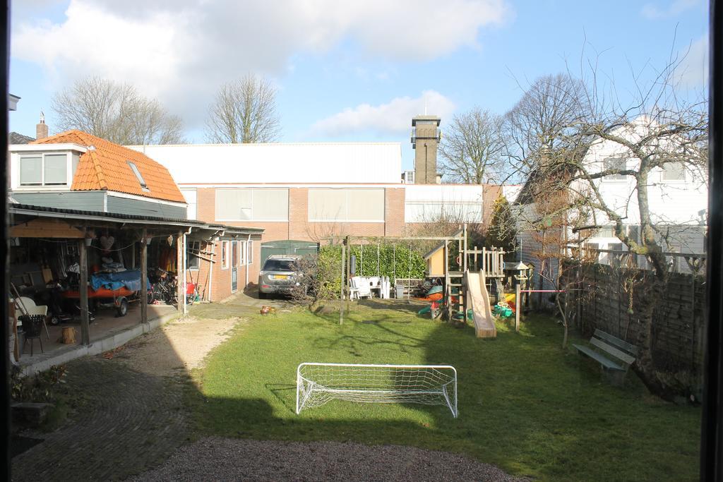 Bed And Breakfast De Verkadekamer Zaandam Exterior photo