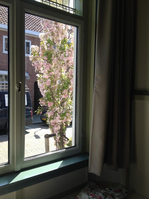 Bed And Breakfast De Verkadekamer Zaandam Exterior photo