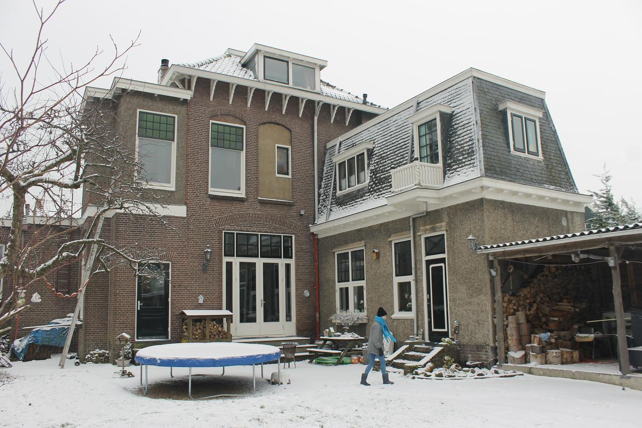 Bed And Breakfast De Verkadekamer Zaandam Exterior photo